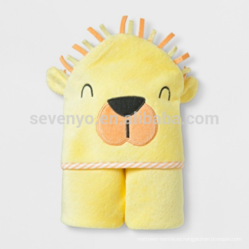 Toalla encapuchada recién nacida / infantil - León sonriente amarillo, hecho del algodón suave y absorbente 100% Terry